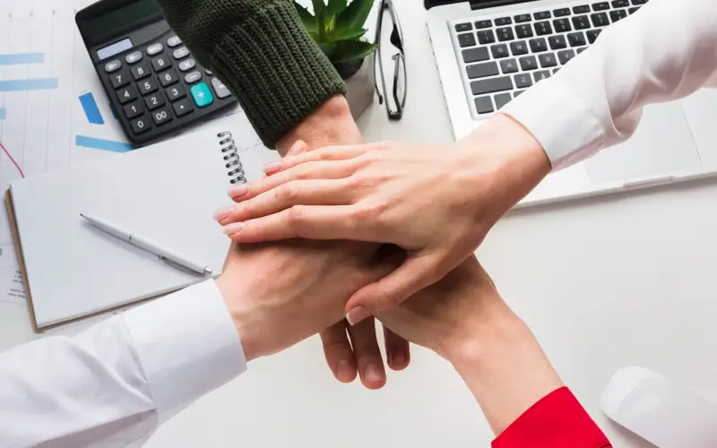 бизнес, благотворительность