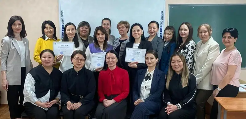 Лучшего преподавателя иностранного языка определили в Карагандинской области