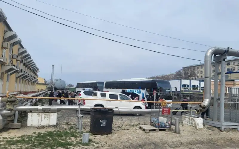 Тенгиз стал домом для эвакуированных