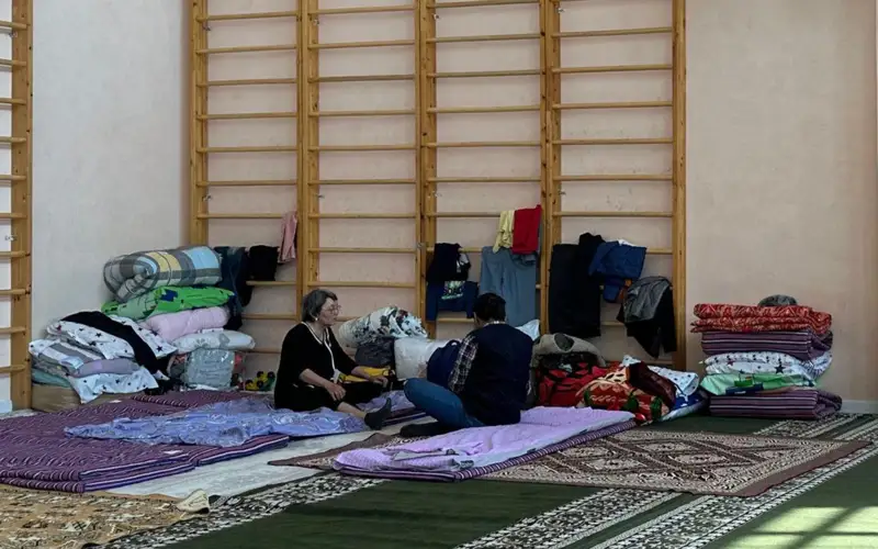 Эвакуированных из Кульсары расселили в Актау