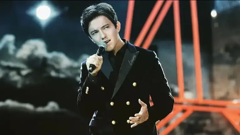 Димаш Қудайберген