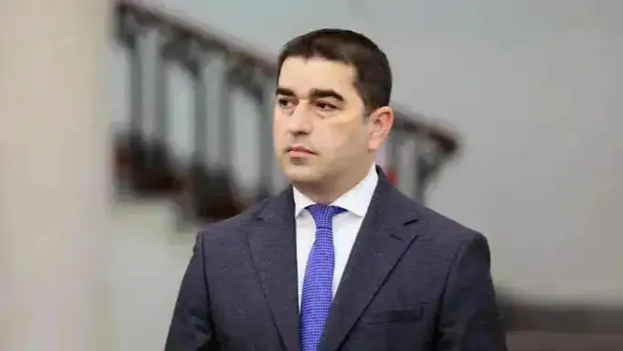 Shalva Papýashvılı