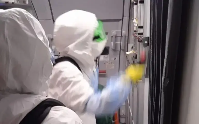 Пассажирка с холерой в самолете Дели - Алматы: что известно о состоянии контактных лиц