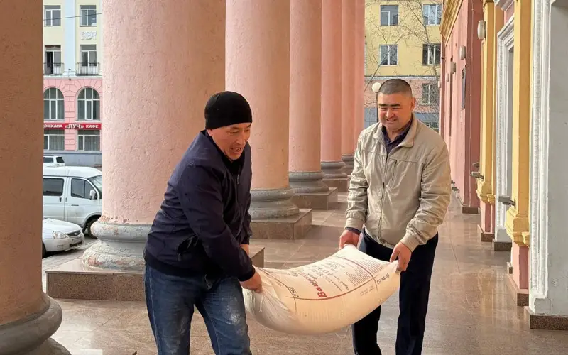 Gýmanıtarlyq kómek