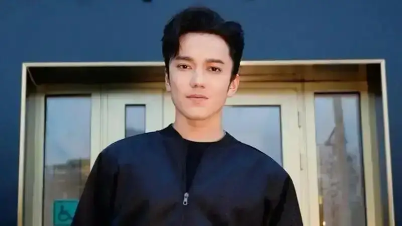 Singer Dimash to gift a car to Olympic gold medalist Mikhail Shaidorov 