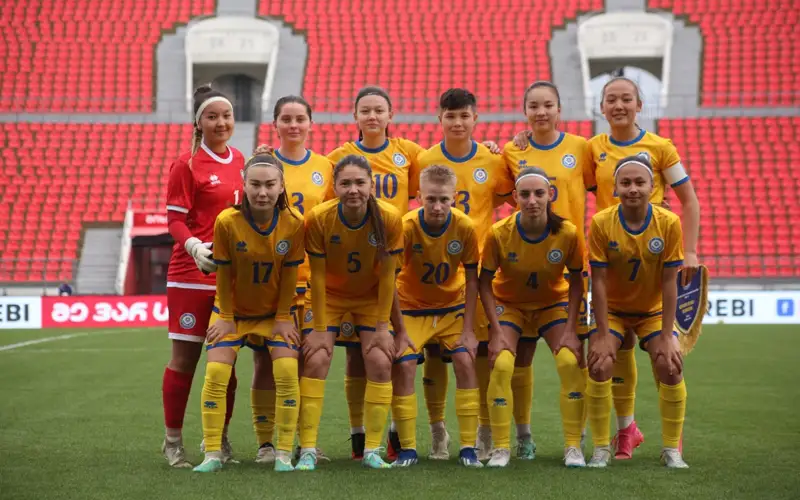 Қыздар командасы