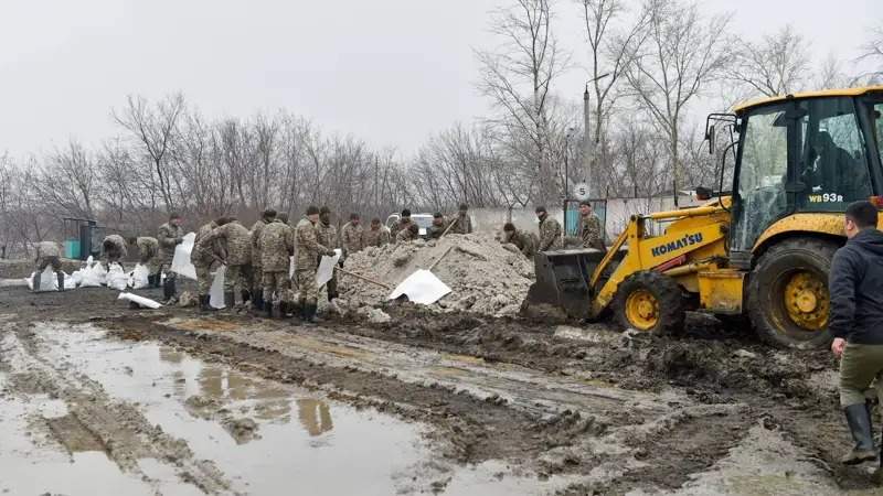 Roman Sklyar orders to start immediate evacuation of Zarechnyi settlement residents in N Kazakhstan Roman Sklyar orders to start immediate evacuation of Zarechnyi settlement residents in N Kazakhstan