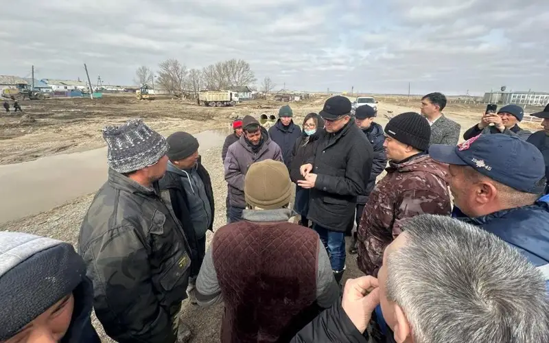 Пострадавшие от паводка получили единовременную материальную помощь в Карагандинской области