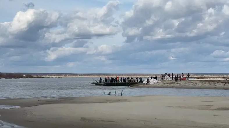 Spring flood: Vice PM Zhumangarin visits worst-hit Uil district of Aktobe region