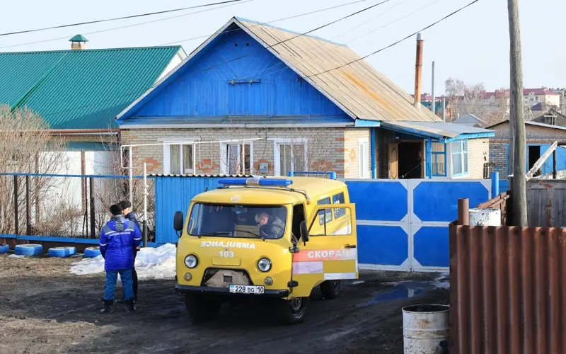 скорая помощь, паводки, талые воды, врачи