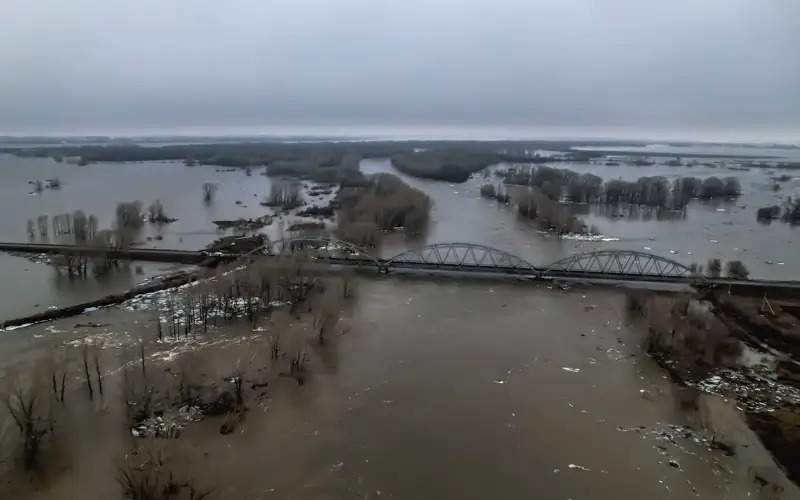 Floods hit Kazakhstan Floods hit Kazakhstan