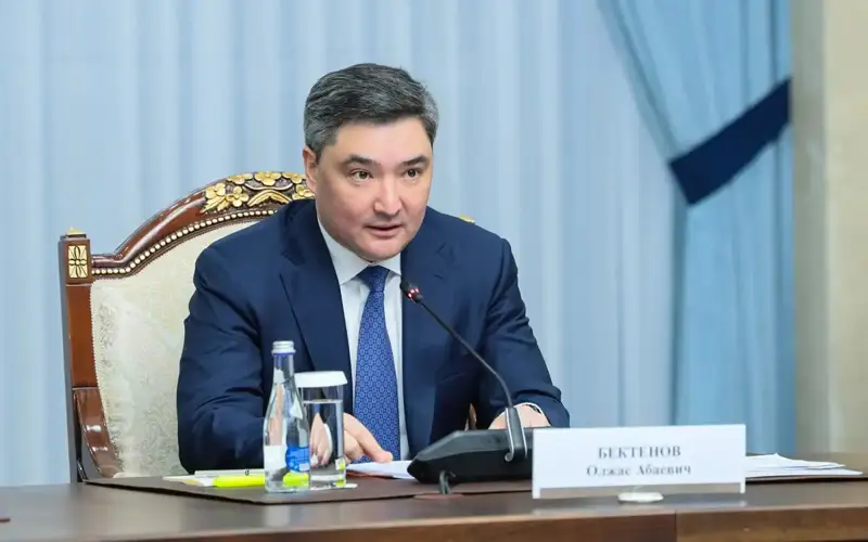 Kazakh PM extends  congratulations on Health Worker Day