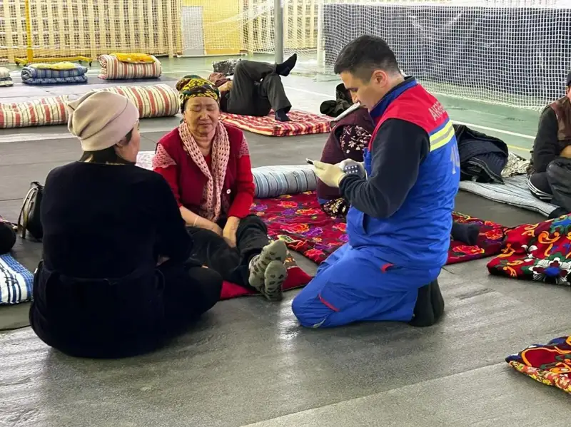 Almost 100,000 rescued from flooded areas in Kazakhstan