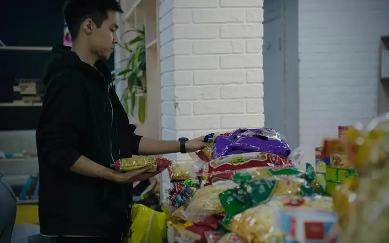 гуманитарлық көмек