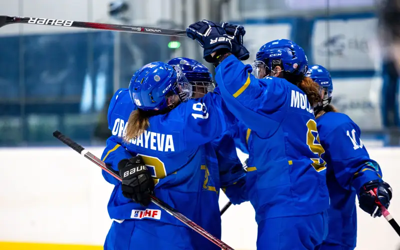 Шайбалы хоккейден ӘЧ: Қазақстан әйелдер құрамасы Мексиканы жеңді