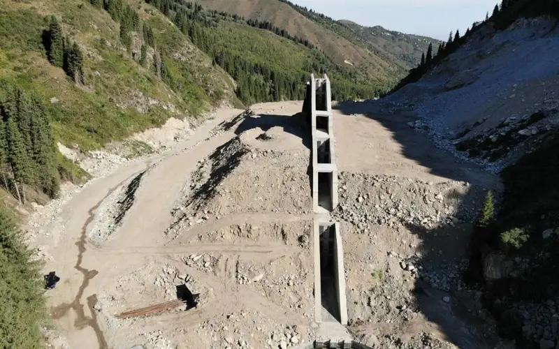 плотина Аксай