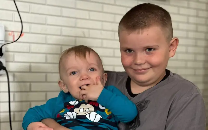 Акмолинской школьник спас из огня себя и своего братишку