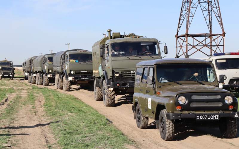 Около 5 тысяч военнослужащих помогали в борьбе с паводками в регионах РК Около 5 тысяч военнослужащих помогали в борьбе с паводками в регионах РК
