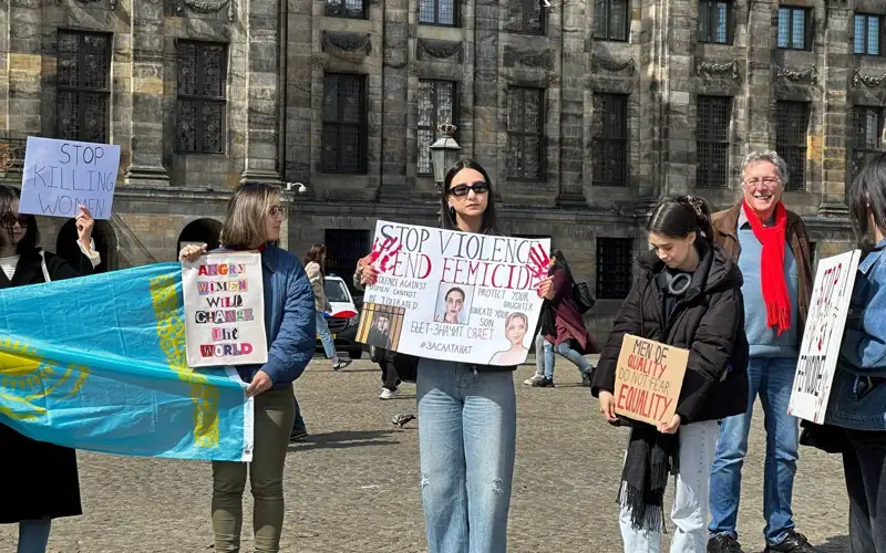 организаторов митинга