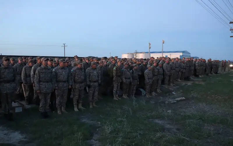 Около 5 тысяч военнослужащих помогали в борьбе с паводками в регионах РК