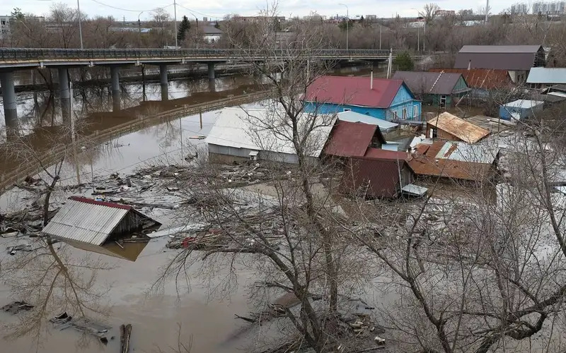Water down in Orenburg, Kurgan and Tyumen at risk