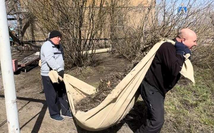 Более 37 тысяч человек приняли участие в субботнике в Карагандинской области Более 37 тысяч человек приняли участие в субботнике в Карагандинской области