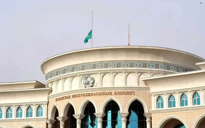 Қозоғистоннинг айрим давлатлардаги элчилари ўзгарди