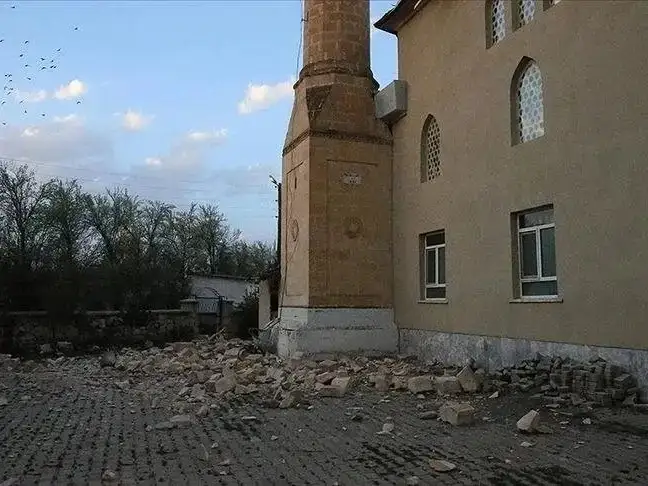 M5.6 earthquake hits Tokat province in northern Türkiye