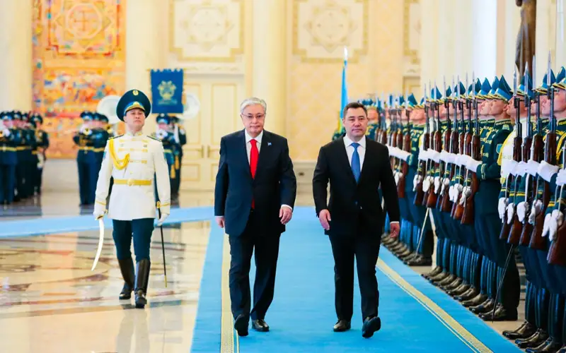 Касым-Жомарт Токаев встретил Садыра Жапарова в Акорде