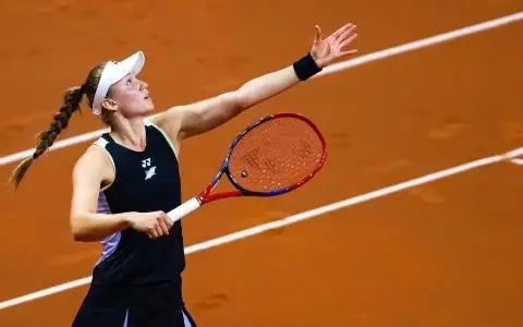 Елена Рыбакина