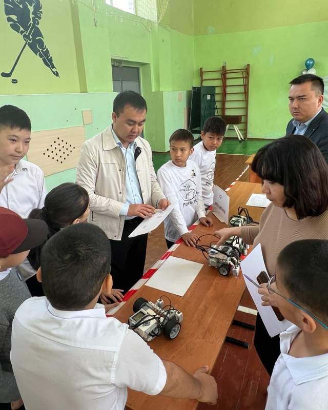 Для 1250 учеников Актау, Костаная и Кызылорды проведены бесплатные курсы по робототехнике Для 1250 учеников Актау, Костаная и Кызылорды проведены бесплатные курсы по робототехнике