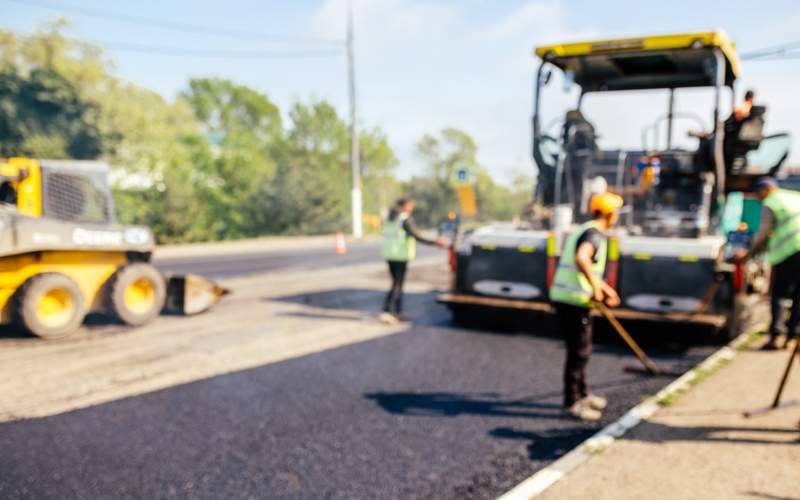 Дороги на 144 улицах Шымкента отремонтируют до конца года Дороги на 144 улицах Шымкента отремонтируют до конца года