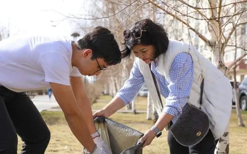Large-scale ecological campaign continues in Astana Large-scale ecological campaign continues in Astana