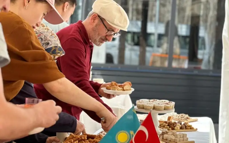 Ярмарка казахско-турецкой кухни впервые прошла в Астане