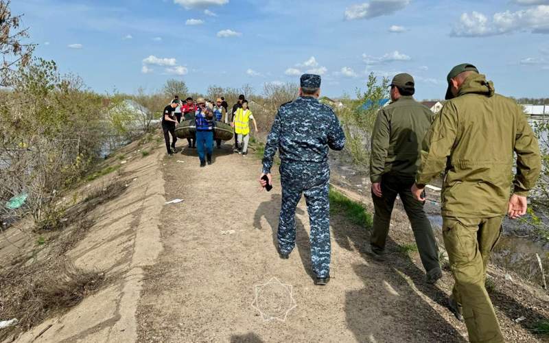 Эвакуация из зон подтопления в ЗКО