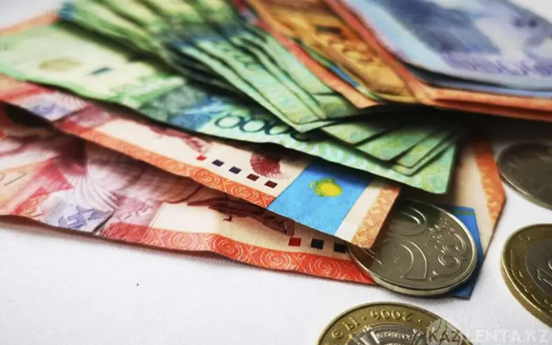 Почти 6 тысячам казахстанцам назначена специальная соцвыплата