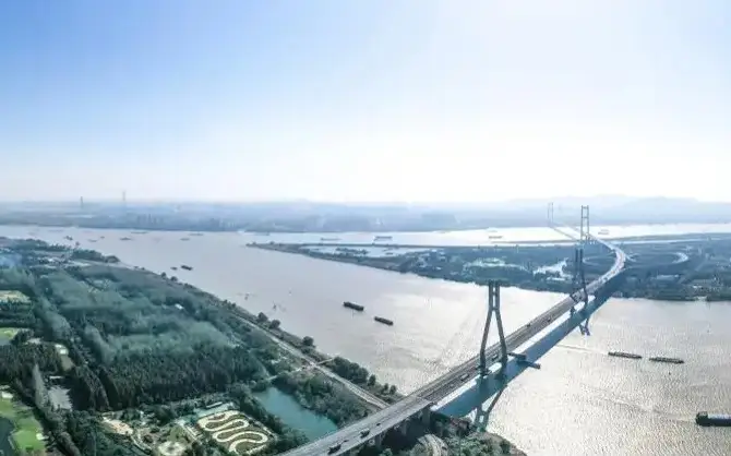 Қытайдың Янцзы өзенінде тасқынға қарсы шаралар күшейтіліп жатыр