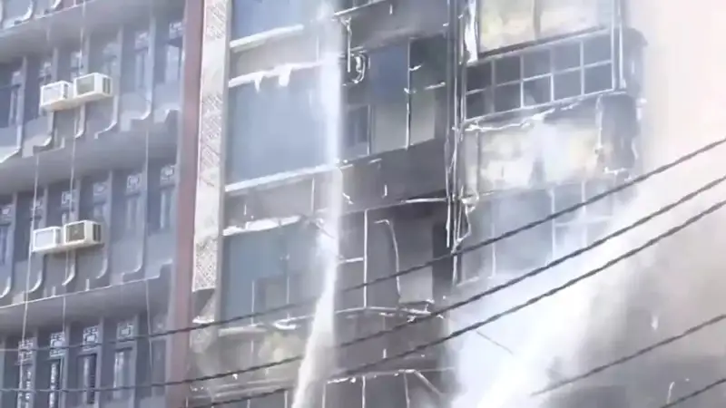 Ҳиндистоннинг Патна шаҳридаги ёнғин оқибатида камида беш киши ҳалок бўлди