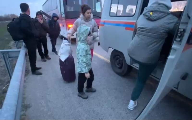 10 человек эвакуировали спасатели из сломавшегося автобуса в Акмолинской области эвакуация