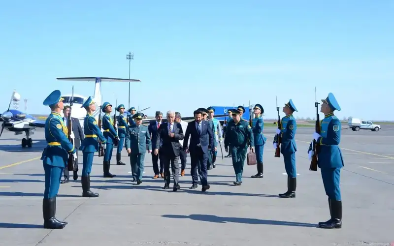 SCO Defense Ministers' meeting participants arrive in Astana