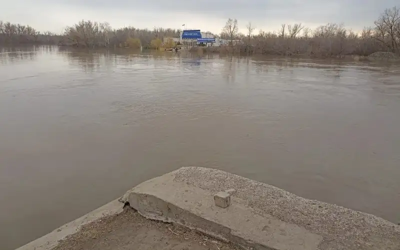 БҚО-да Жайық өзеніндегі су деңгейі Тайпақтан басқа гидробекетте төмендеді