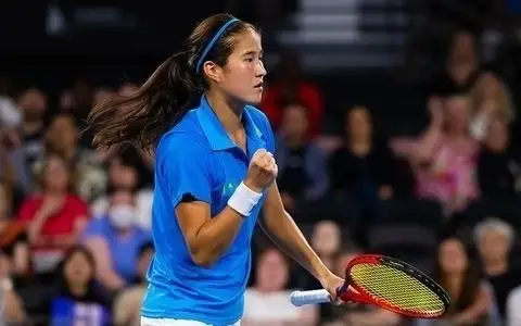 Жибек Куламбаева 