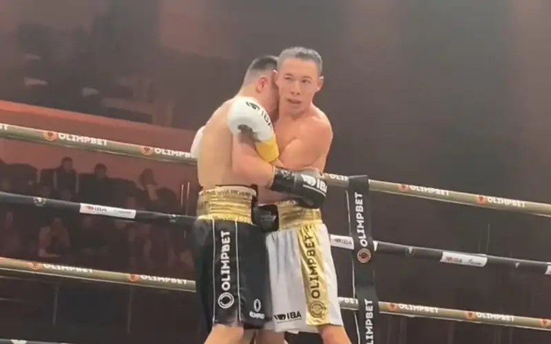 Темиртас Жусупов победил противника из Кыргызстана на вечере бокса в Алматы 