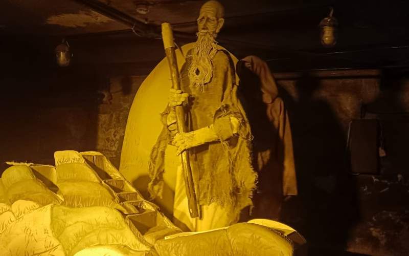 Рэй Брэдбери по-кокшетауски: кукольный спектакль для взрослых презентовали зрителю Рэй Брэдбери по-кокшетауски: кукольный спектакль для взрослых презентовали зрителю