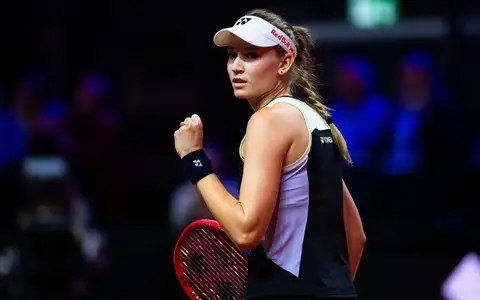 Елена Рыбакина