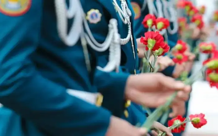 День Победы День Защитников Отечества