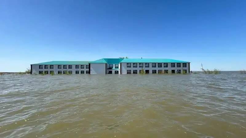 floods