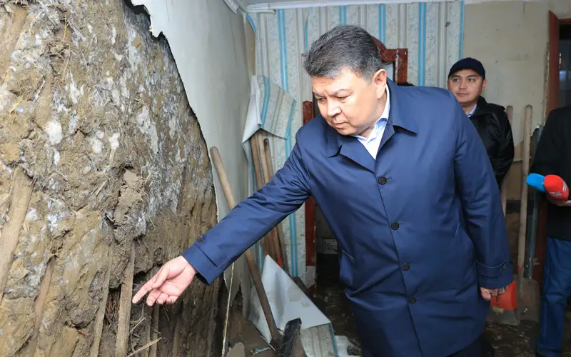 қанат бозымбаев