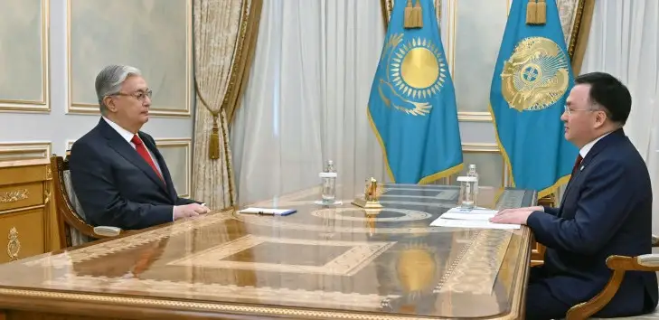 Касым-Жомарт Токаев принял председателя Верховного суда Асламбека Мергалиева
