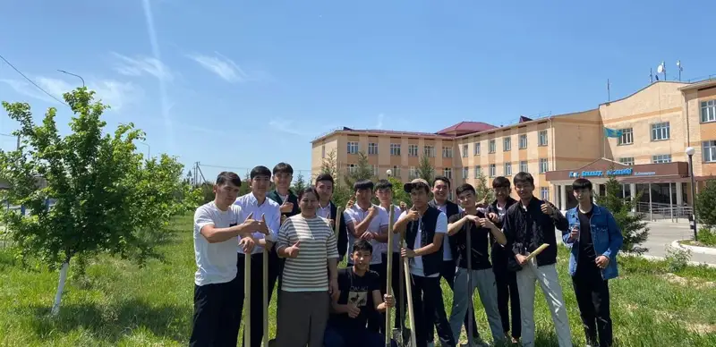 Акцию «Аллея выпускников» проводят в Шымкенте 